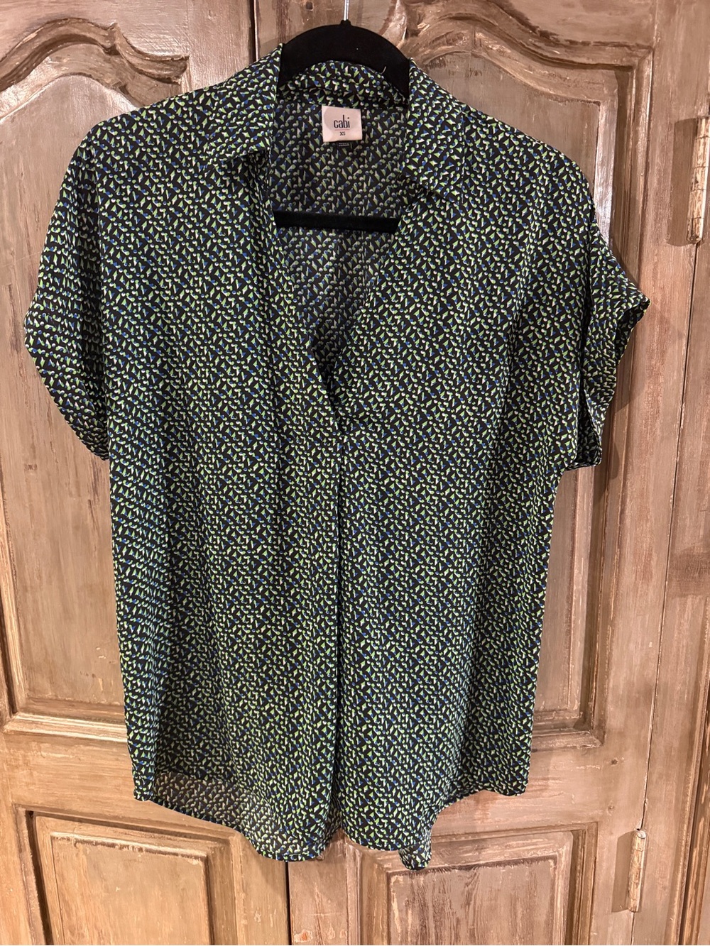 CAbi Women’s Replay Top - Like New